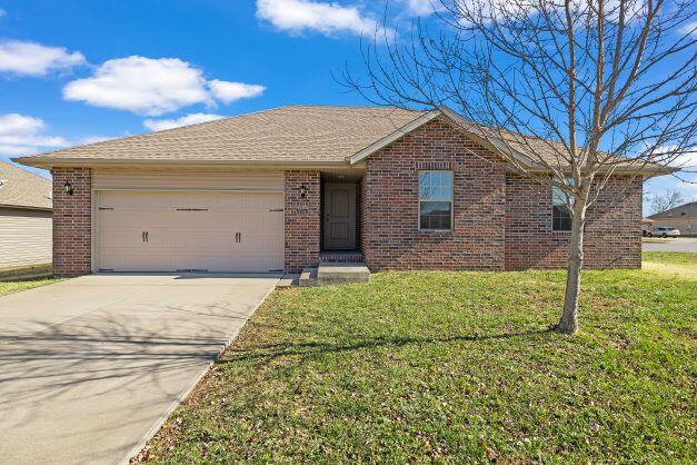 4100 N Grassland Drive, Ozark MO 65721