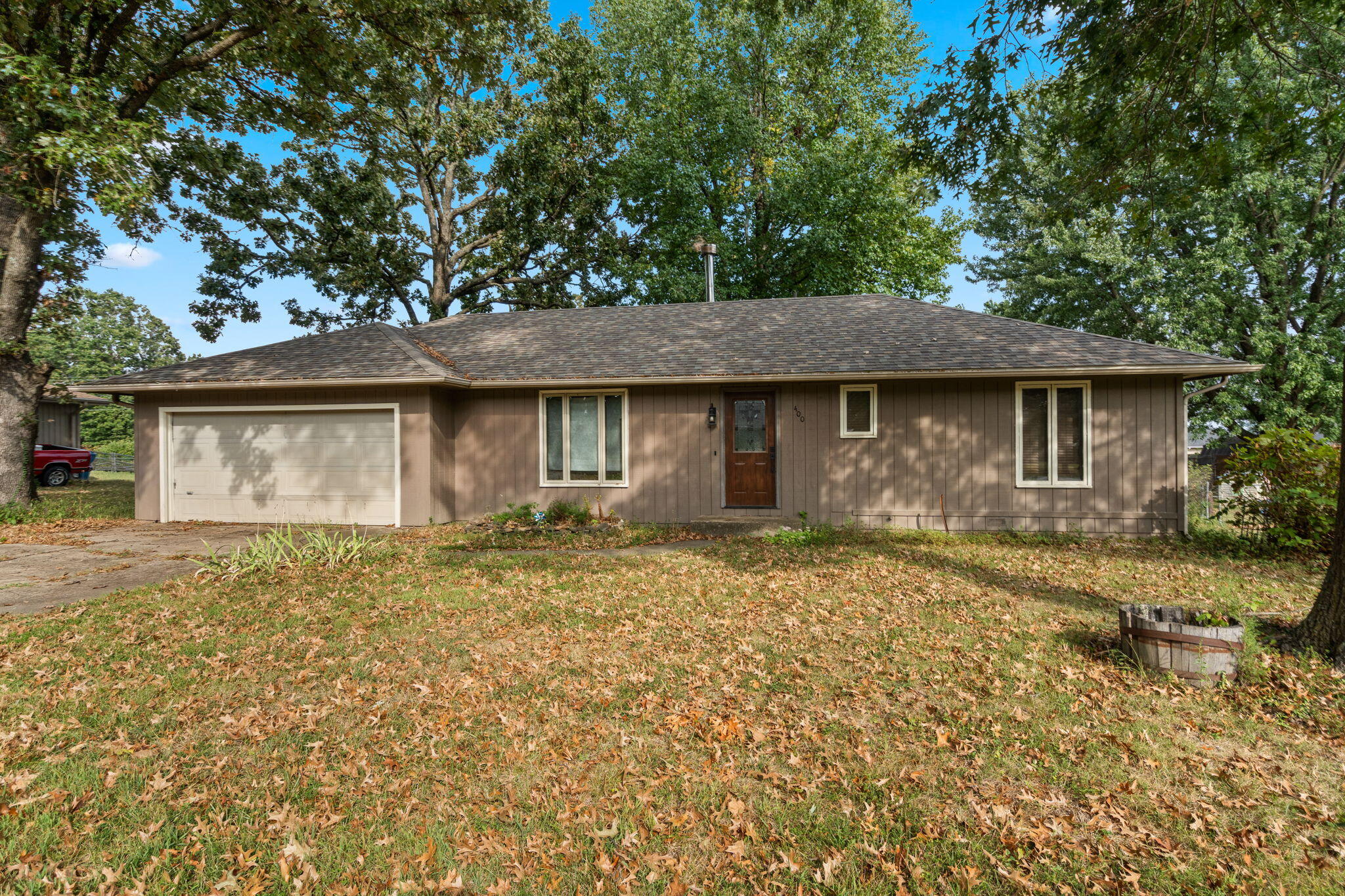 400 N Dogwood Street, Strafford MO 65757