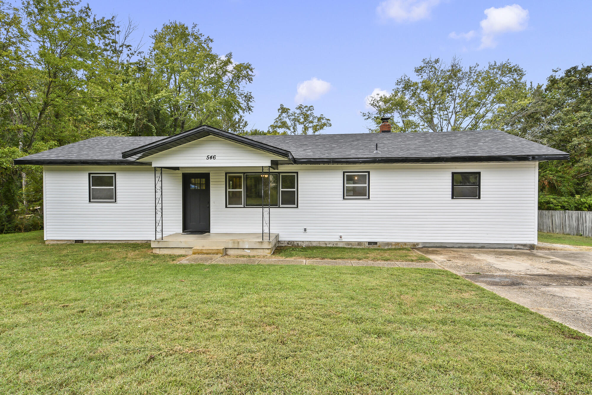 546 Massey Street, Marshfield MO 65706