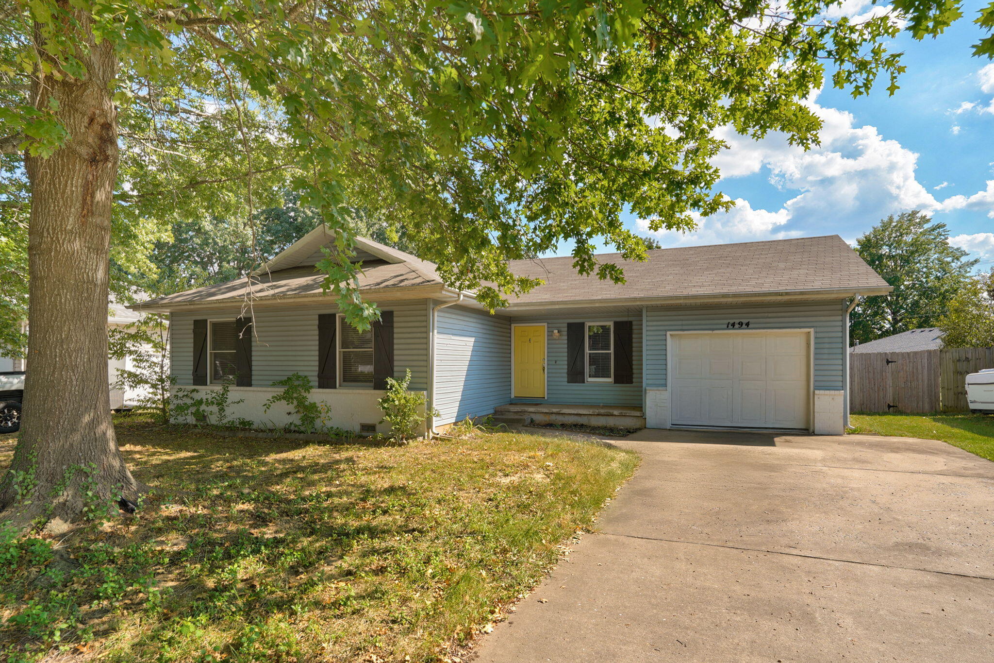 1494 W Daniels Street, Ozark MO 65721