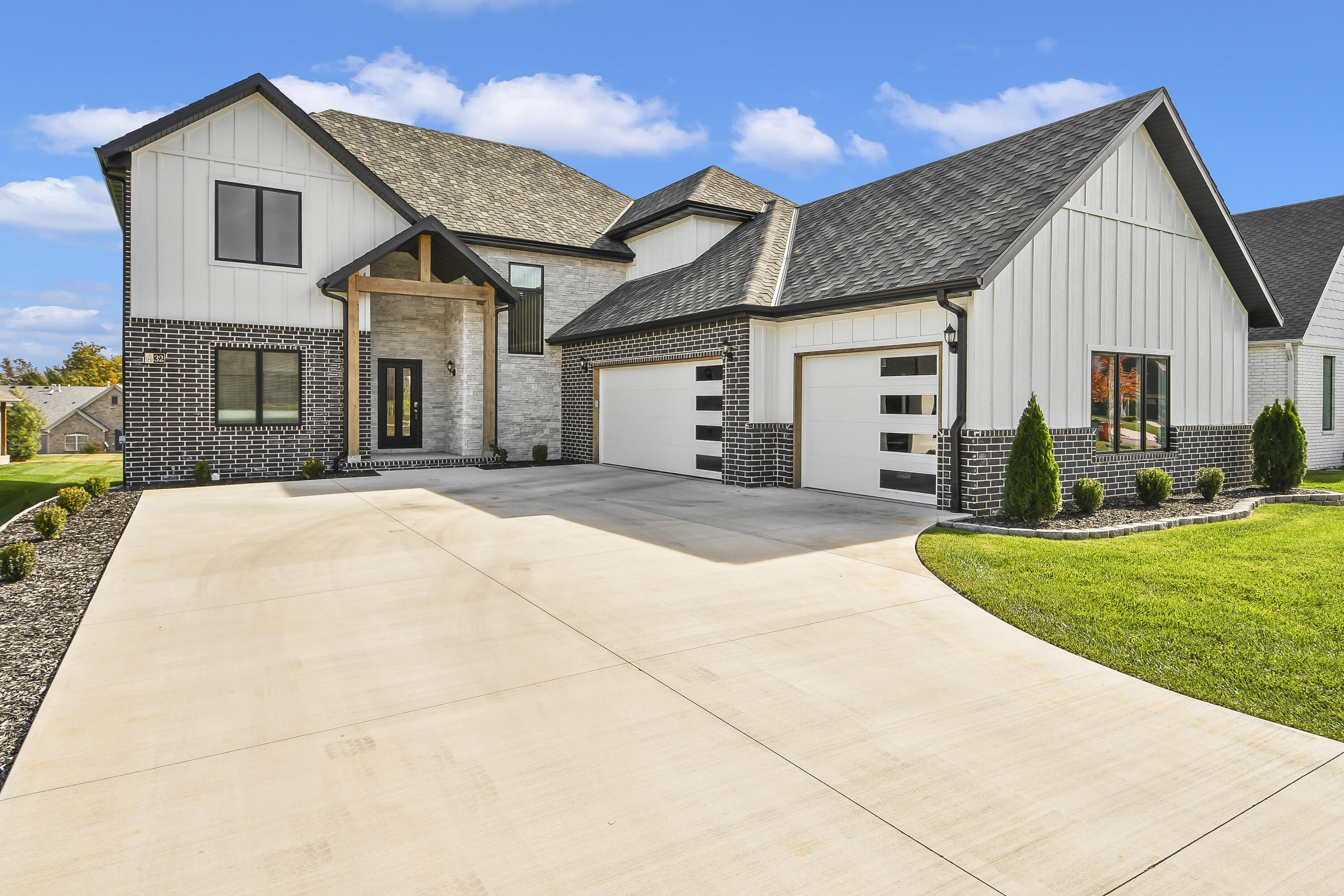 3810 E Cherry Street Unit 32, Springfield MO 65809