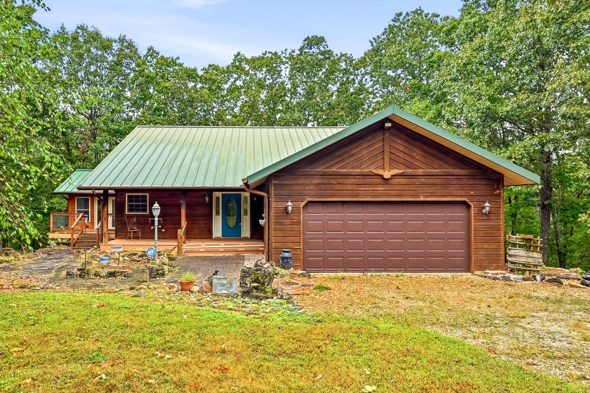 261 Wintergrape Lane, Rogersville MO 65742