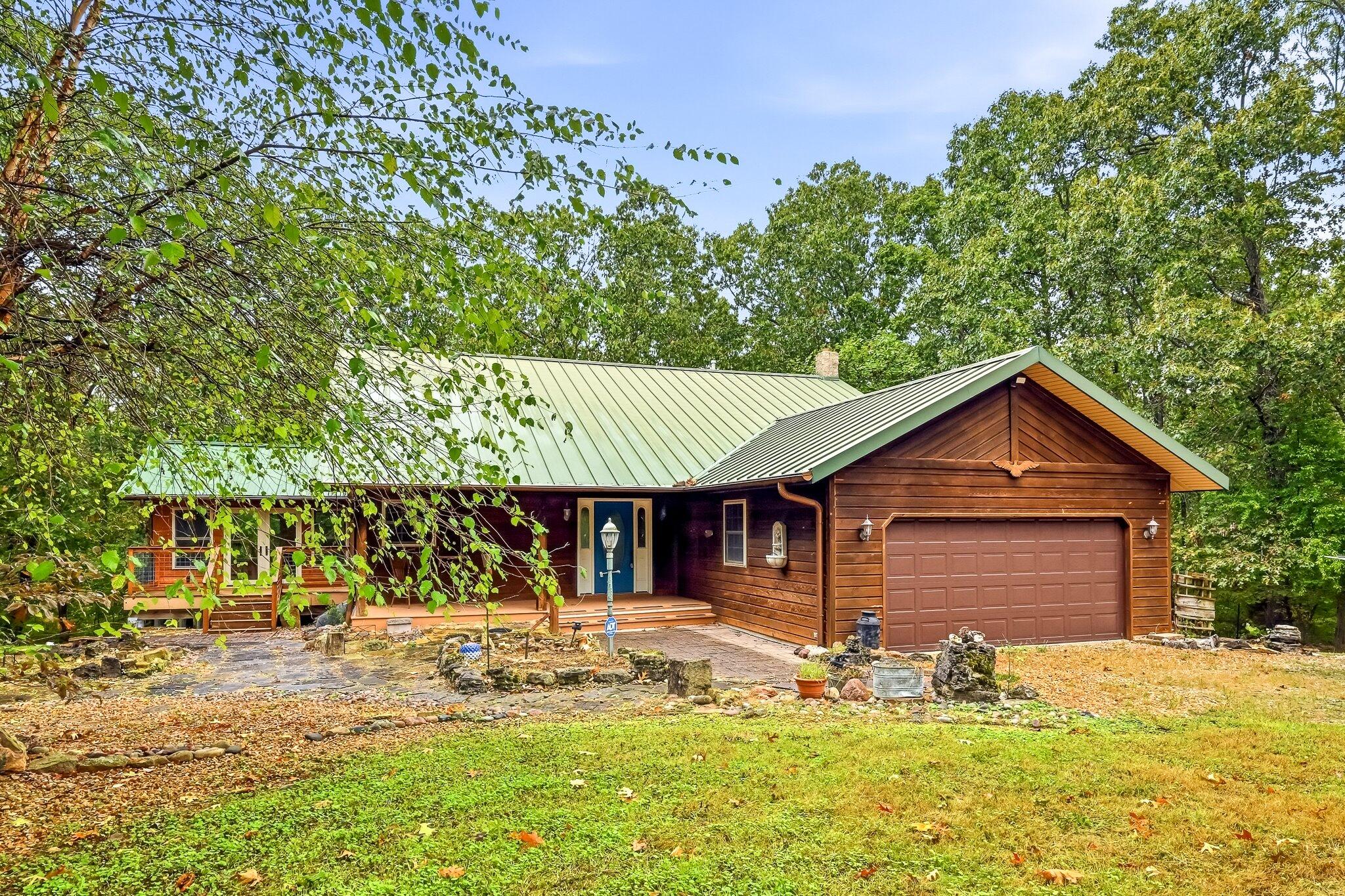261 Wintergrape Lane, Rogersville MO 65742