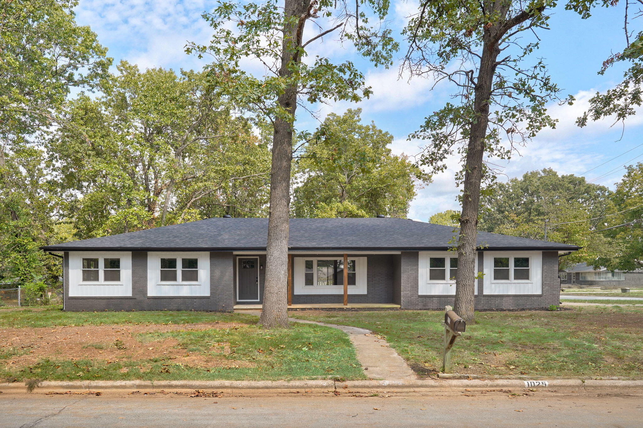 1025 W Vancouver Street, Springfield MO 65803