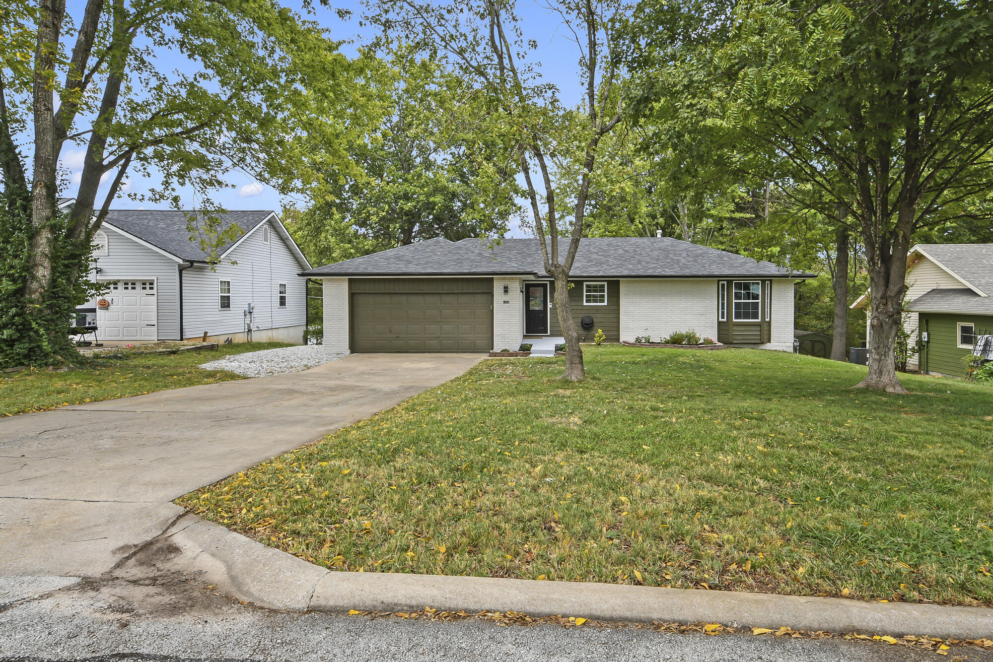 103 E Horseshoe Drive, Nixa MO 65714