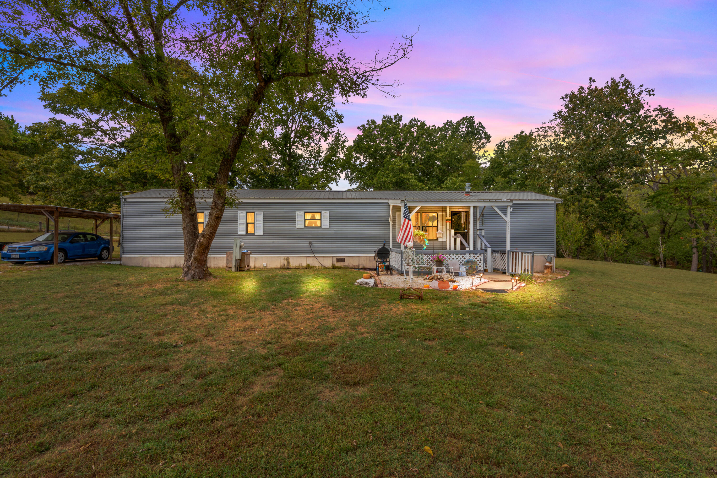 2015 Aspen Road, Highlandville MO 65669