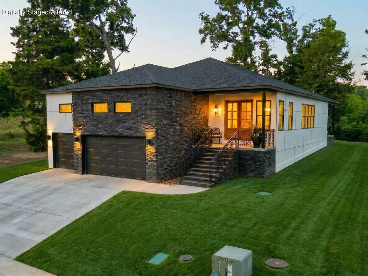 3817 East Cypress Point, Springfield MO 65802