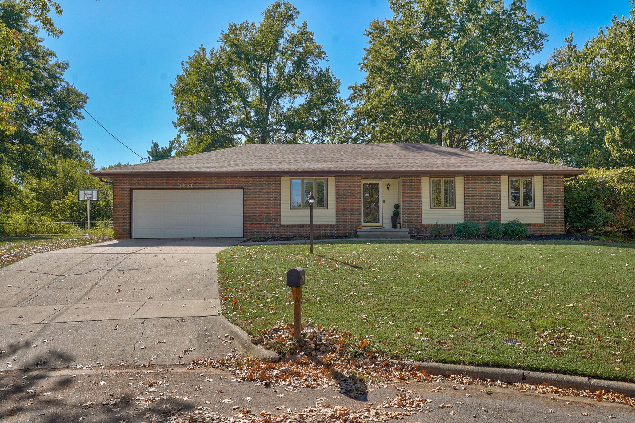 3631 N Aspen Circle, Springfield MO 65803