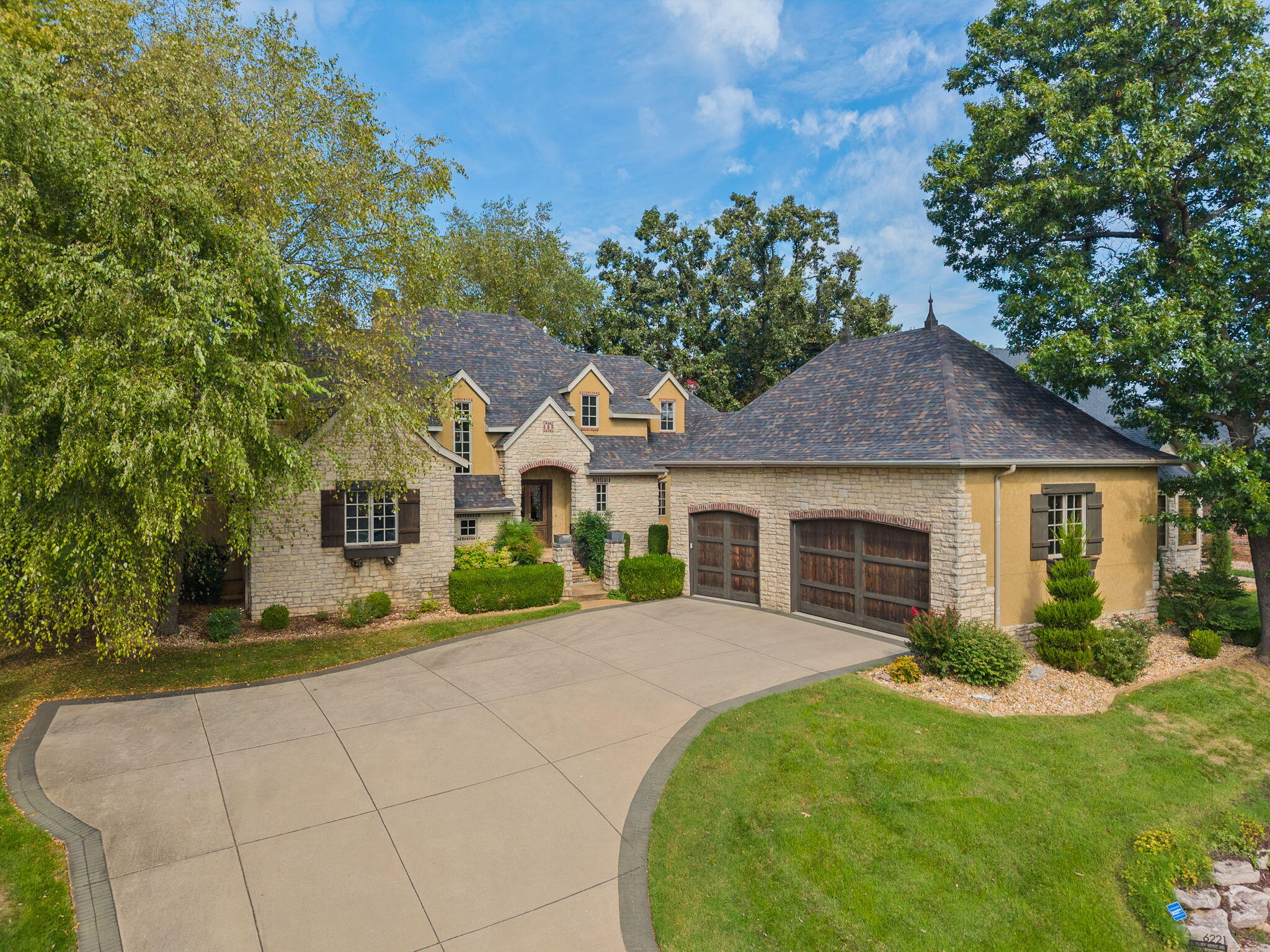 6221 S Bluff Ridge Road, Ozark MO 65721