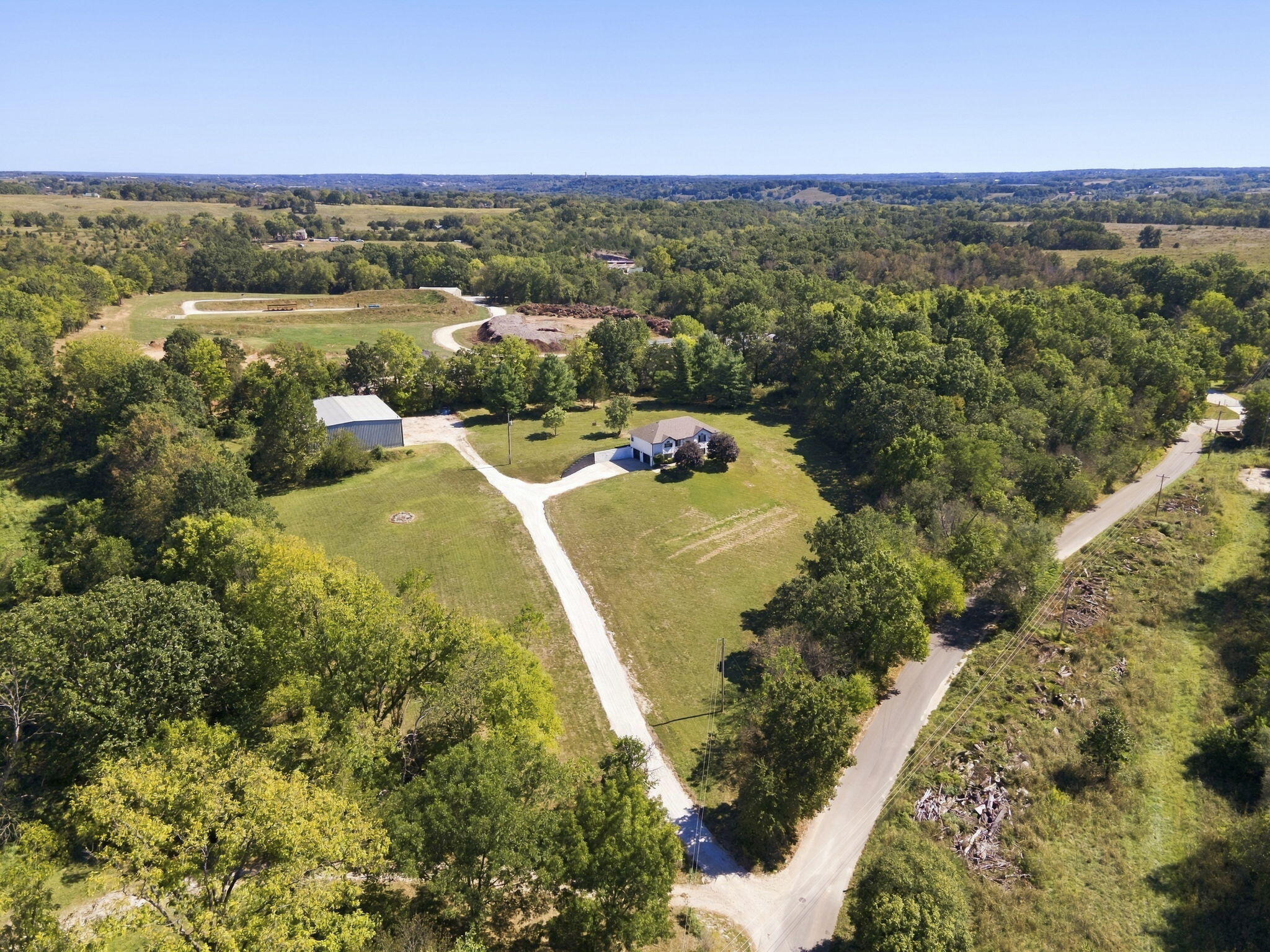 940 S Old Riverdale Road, Nixa MO 65714