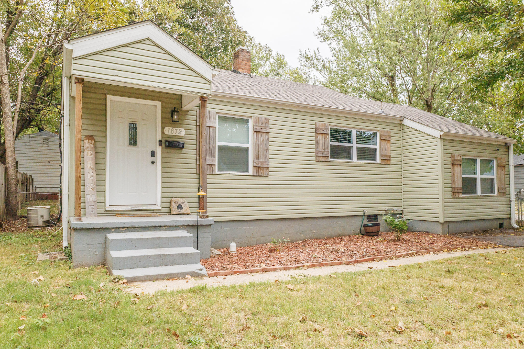 1872 N Broadway Avenue, Springfield MO 65803