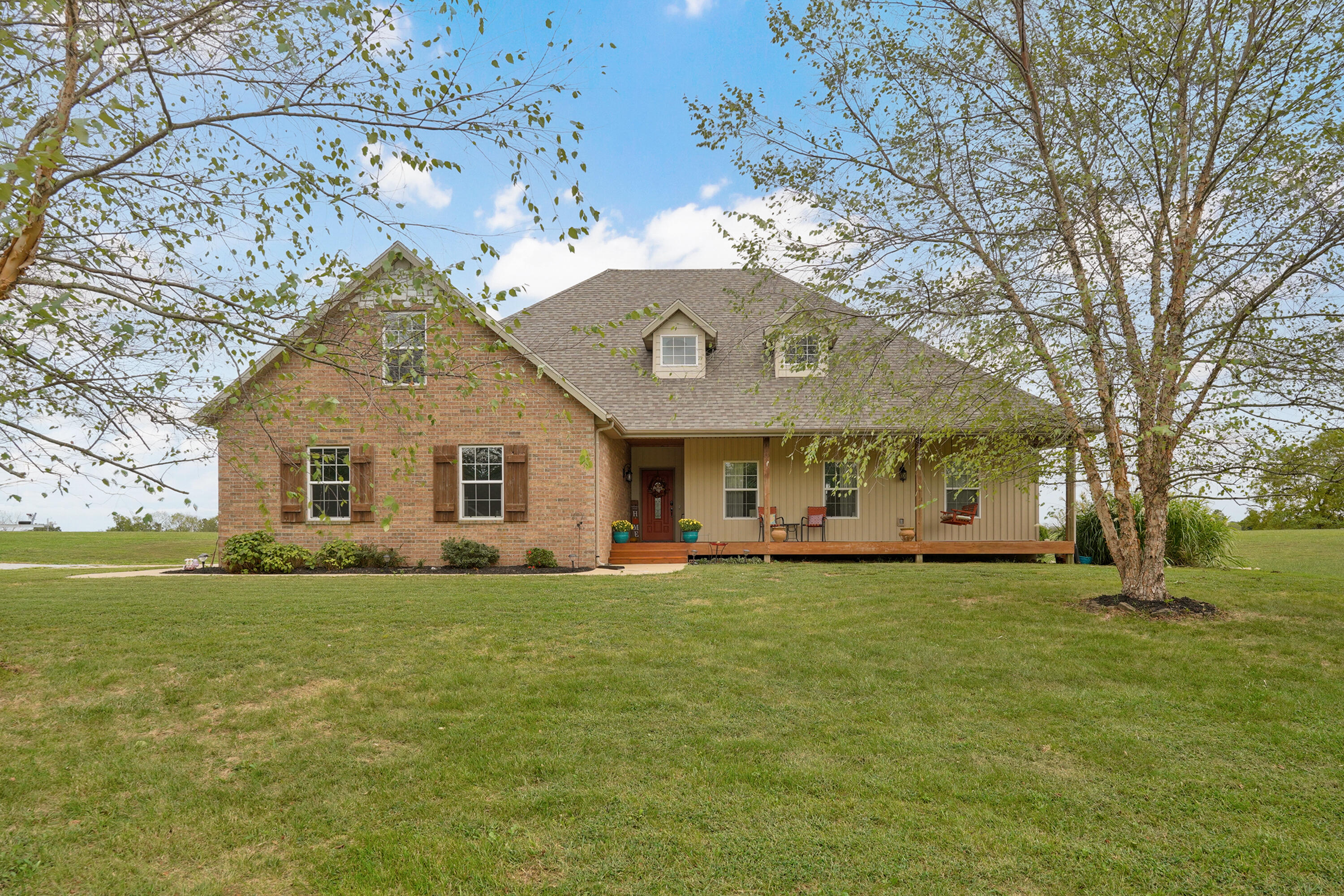366 Mount Sinai Road, Clever MO 65631