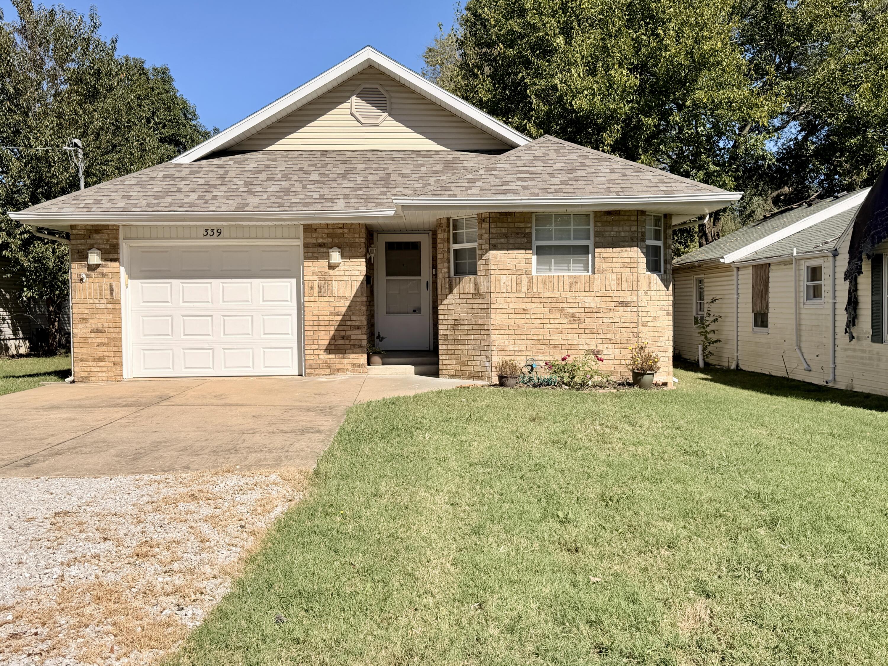 339 W Olive Street, Republic MO 65738