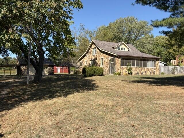 3621 N Farm Road 151, Springfield MO 65803