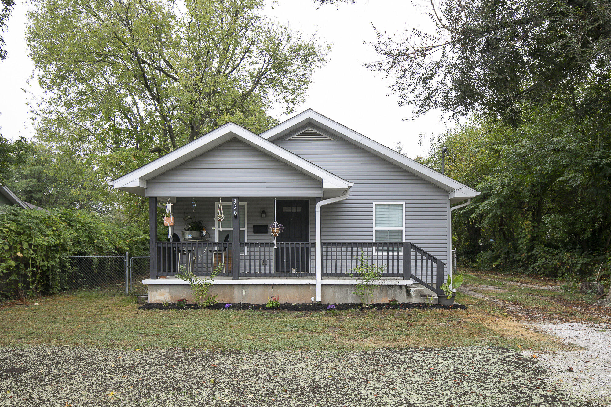 320 N Park Avenue, Springfield MO 65802