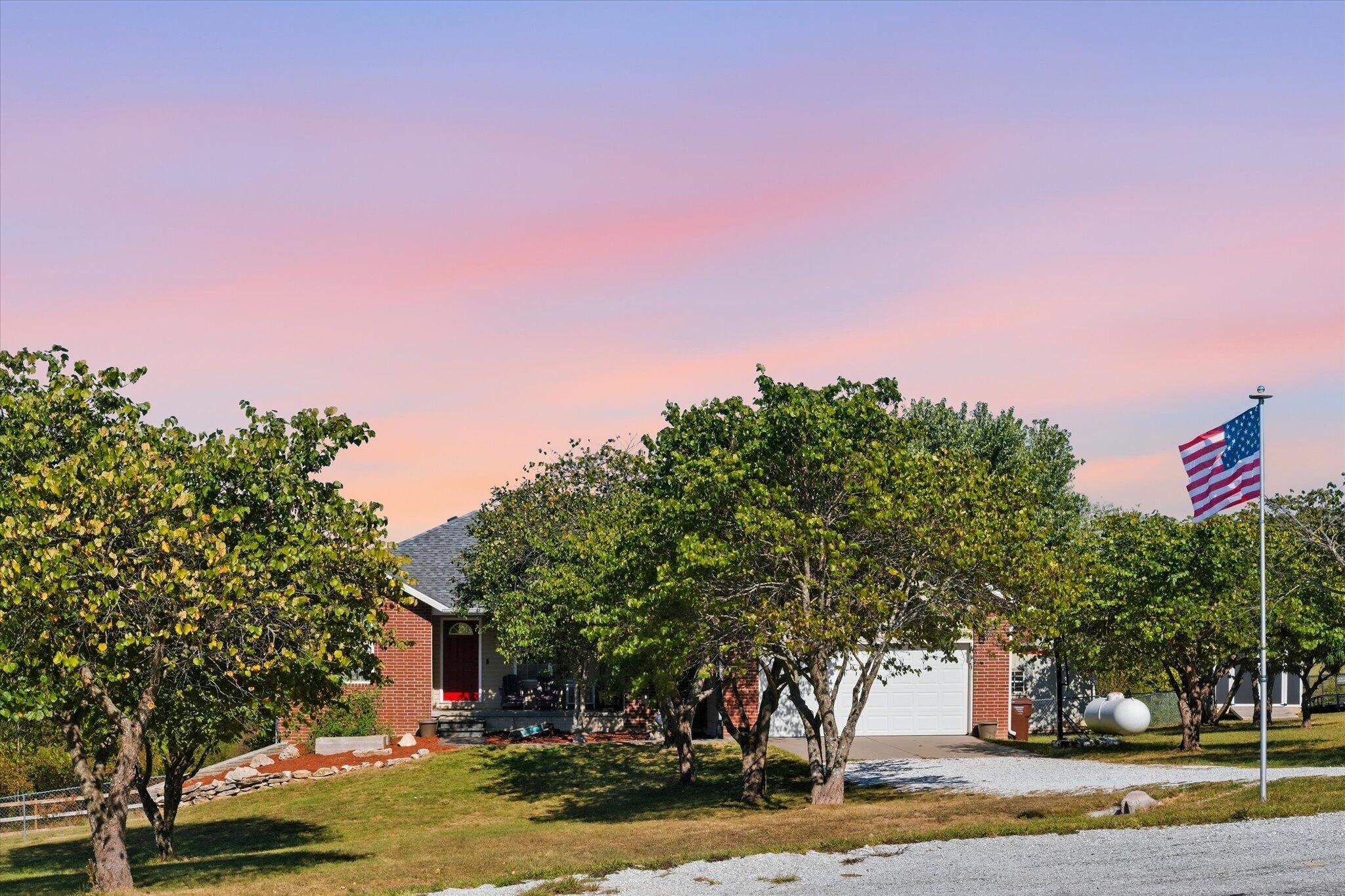 144 Bear Den Court, Highlandville MO 65669