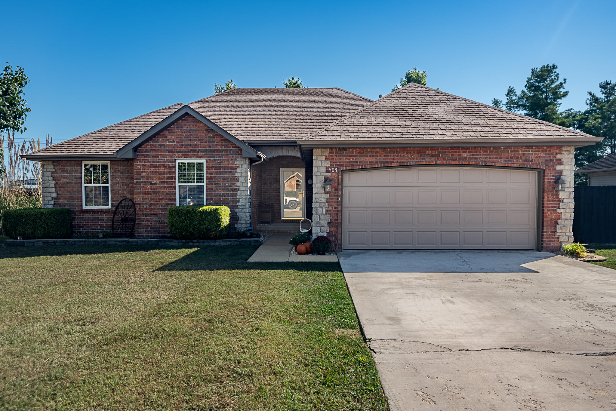 508 Ponderosa Avenue, Rogersville MO 65742