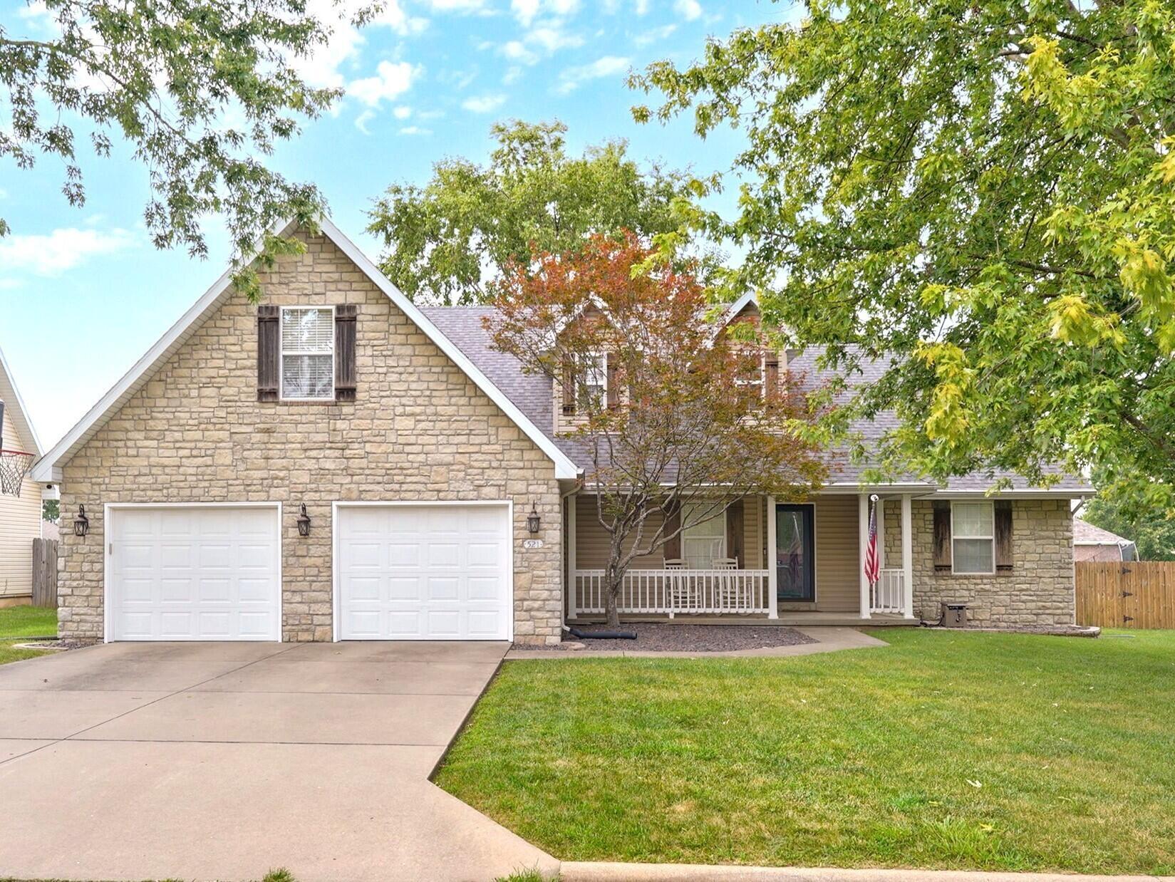 521 E Halsey Street, Republic MO 65738
