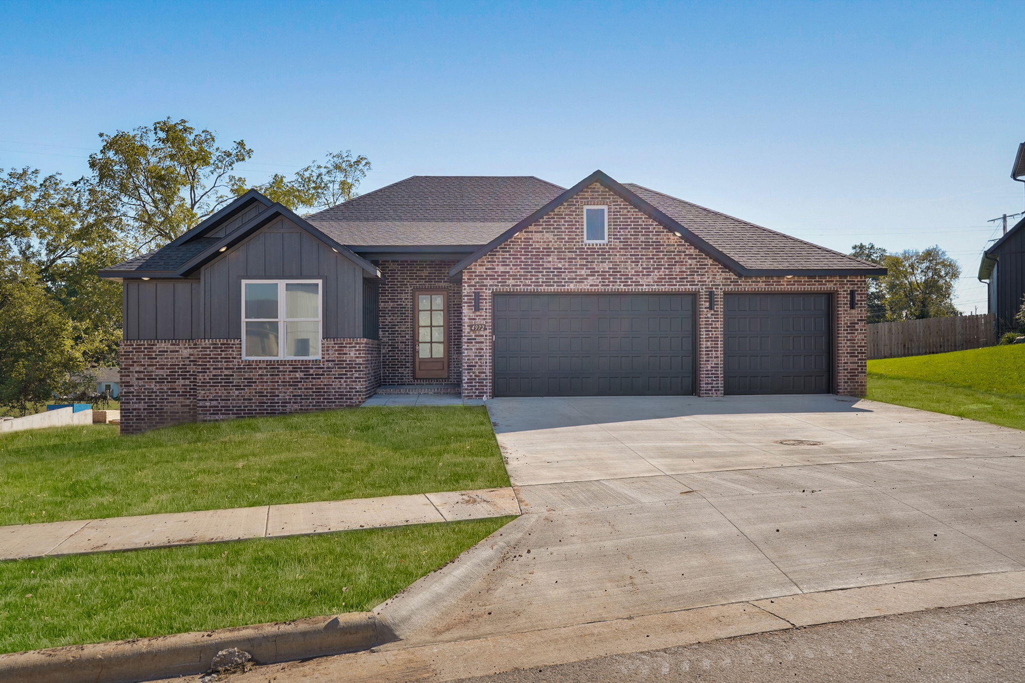 4972 S Sycamore Avenue, Springfield MO 65810