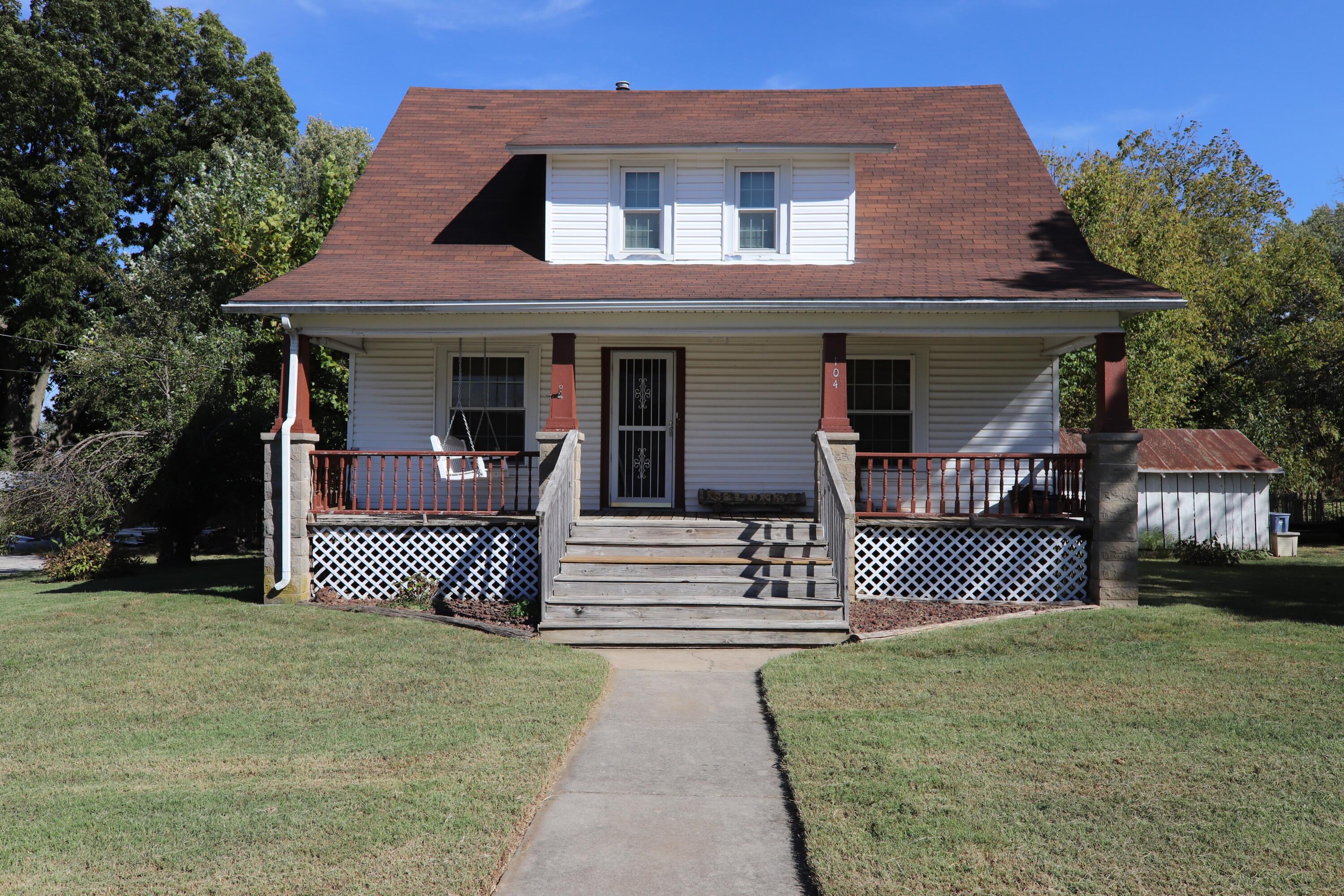 104 S Mill Street, Rogersville MO 65742
