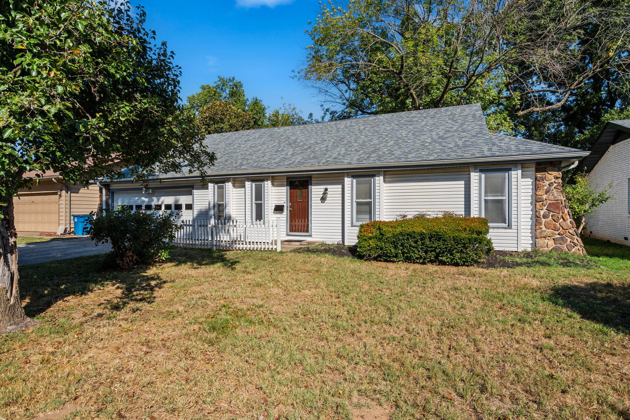 1617 W Berkeley Street, Springfield MO 65807