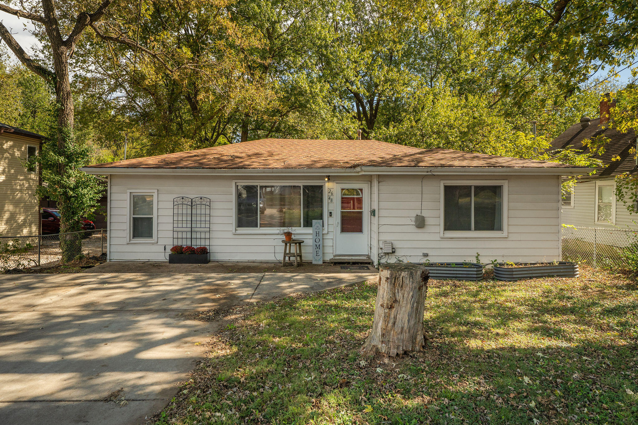 2648 N Howard Avenue, Springfield MO 65803
