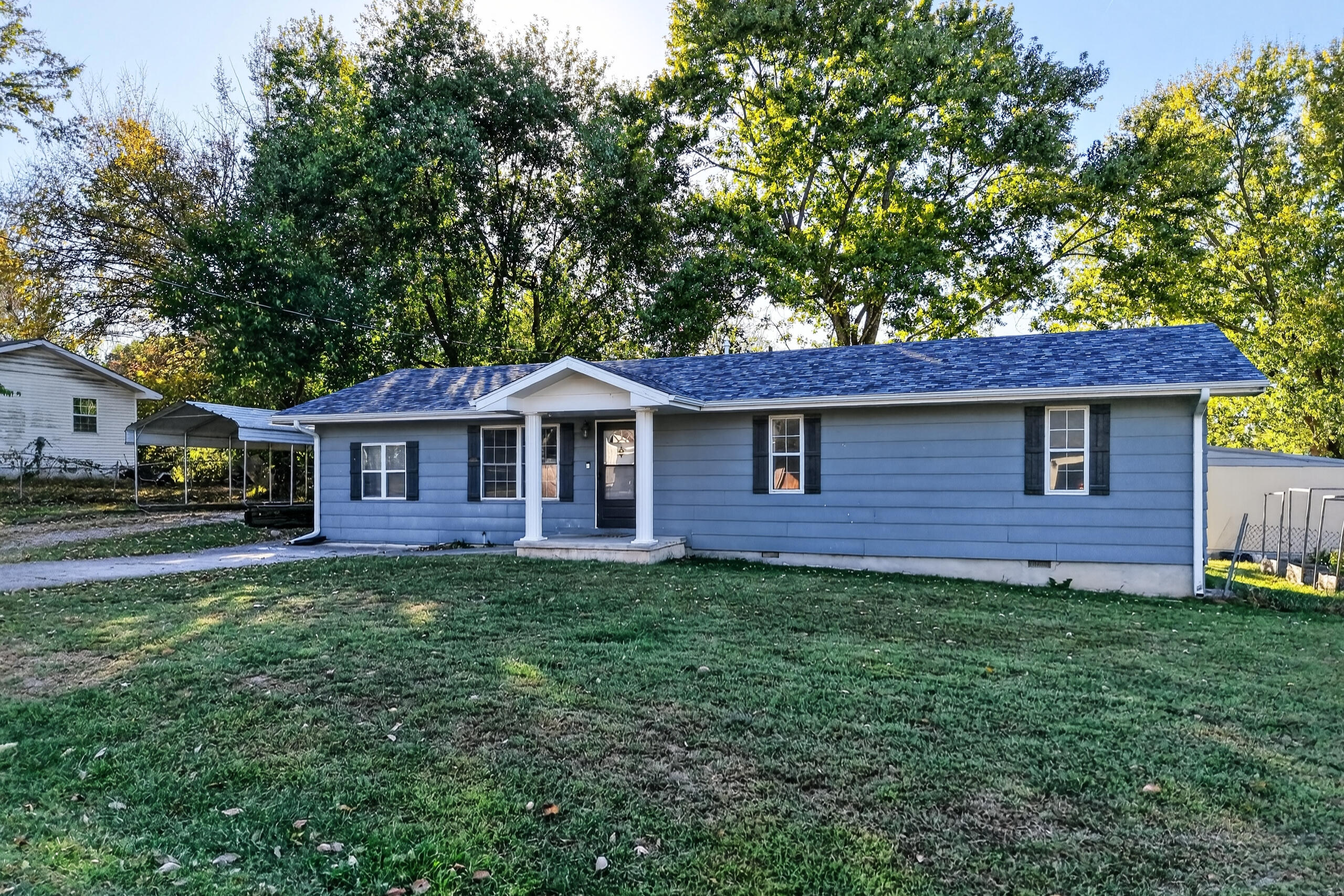 429 N Mill Street, Marshfield MO 65706
