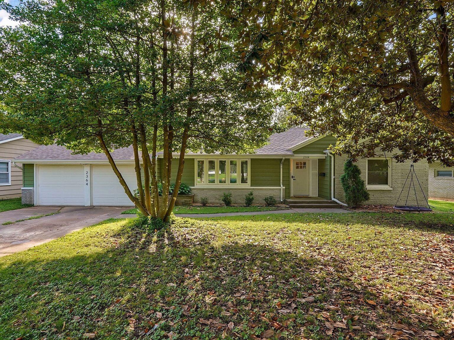 2364 S Wallis Smith Boulevard, Springfield MO 65804