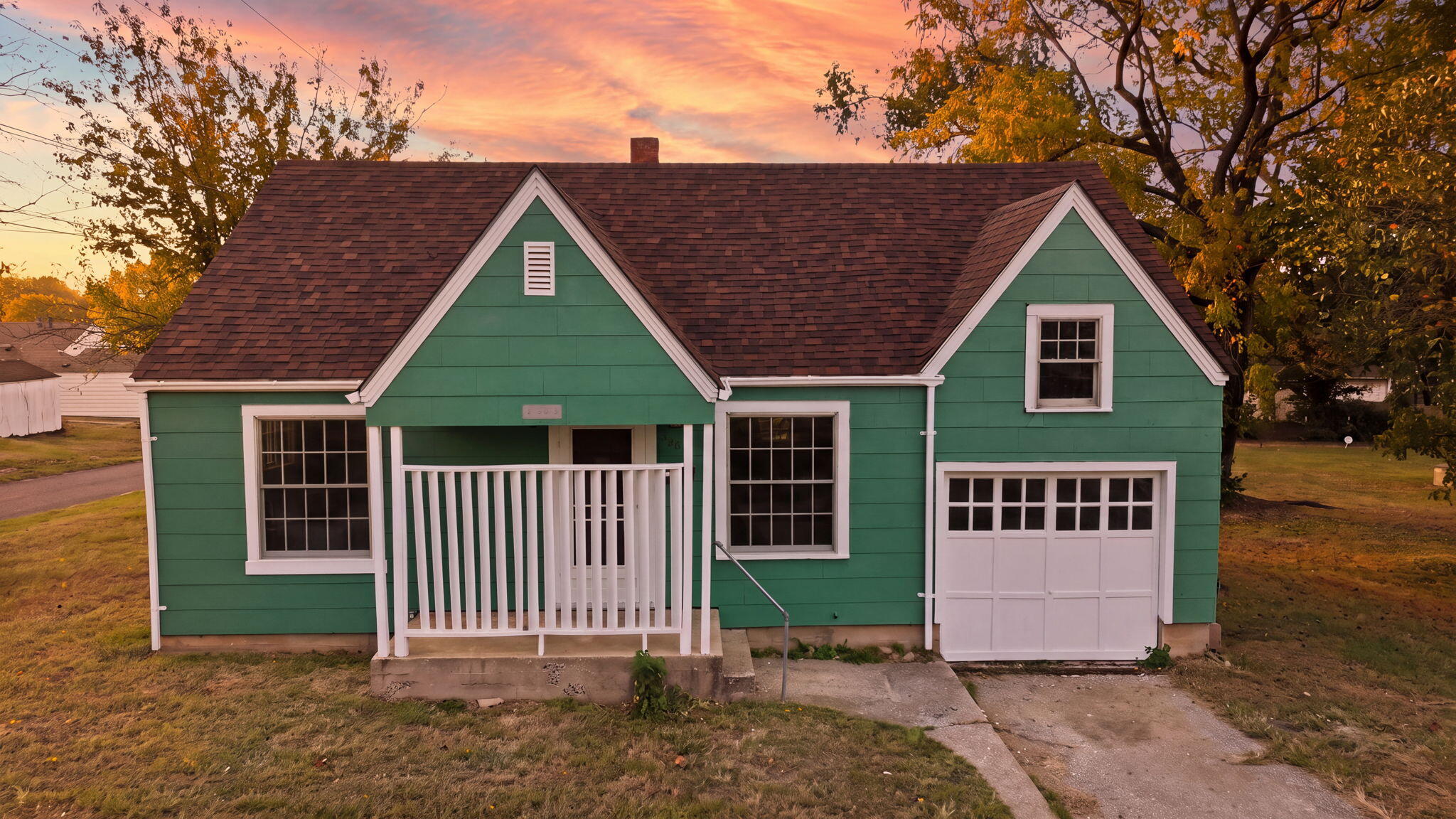 2303 N Farmer Avenue, Springfield MO 65803
