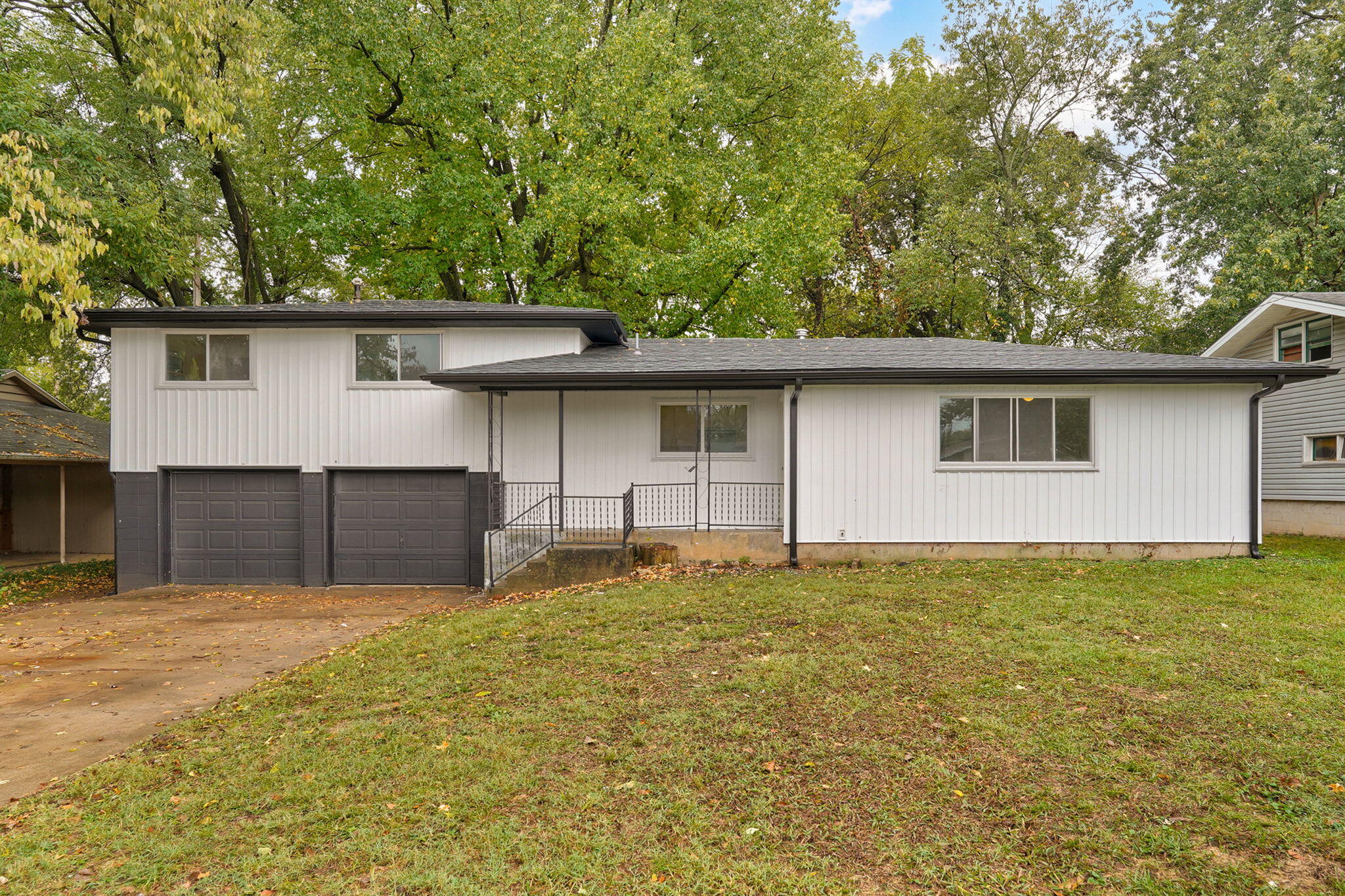 2000 E Elm Street, Springfield MO 65802