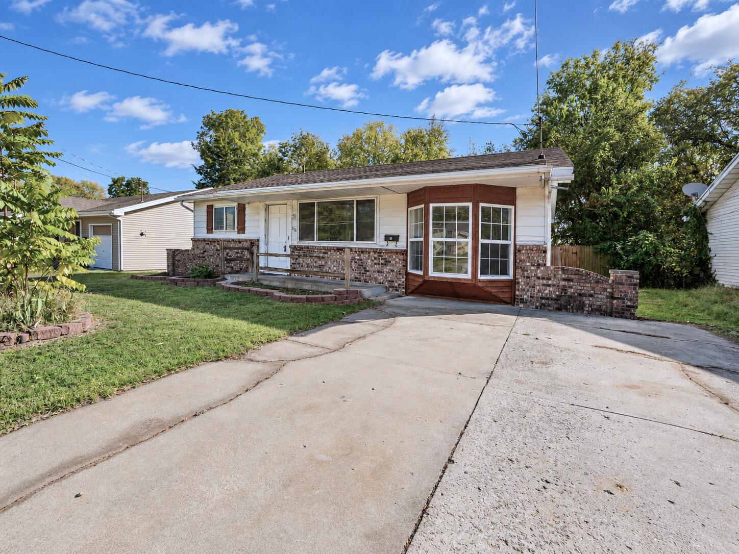 1638 E Dale Street, Springfield MO 65803