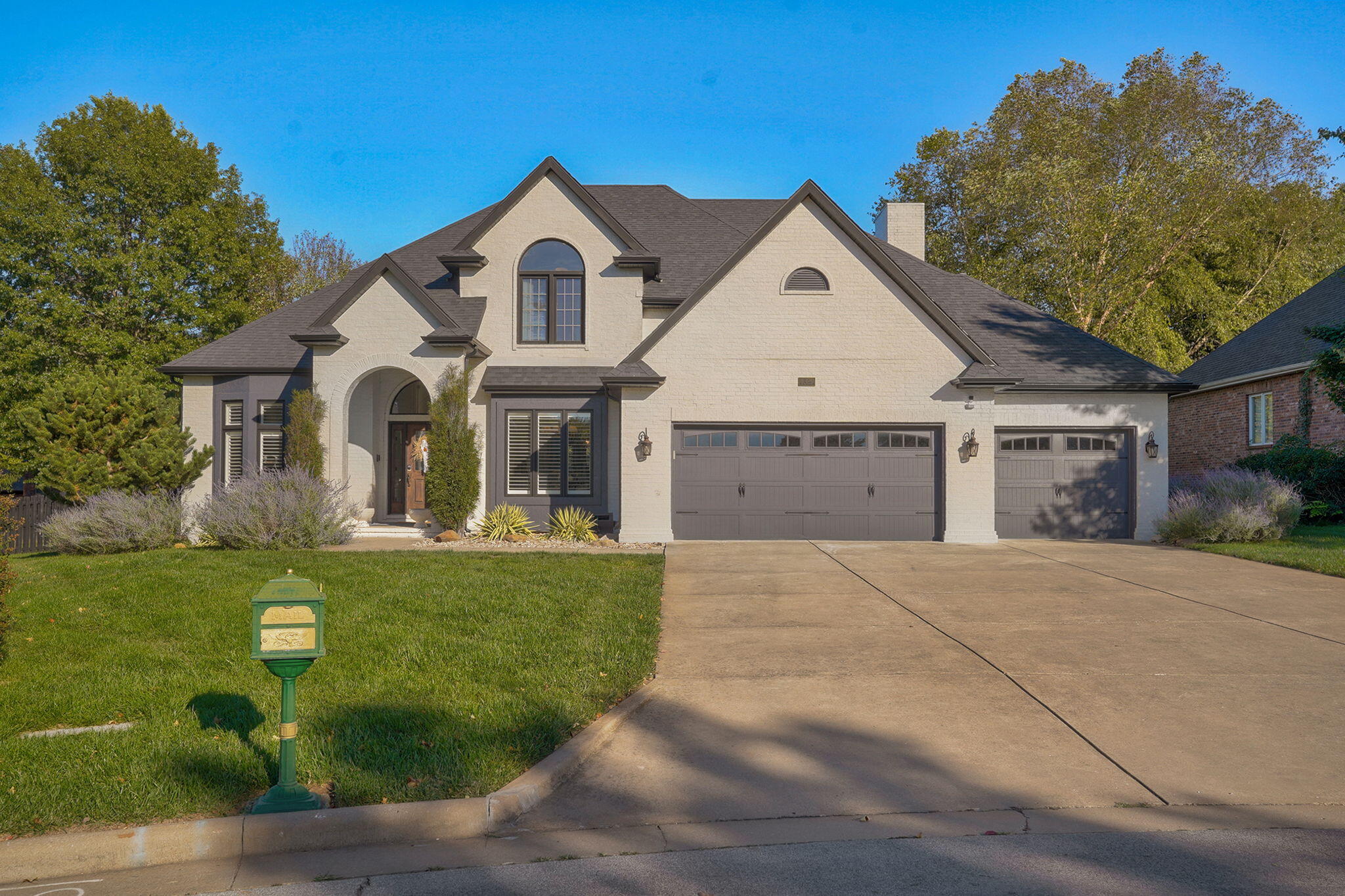 4327 E Lori-Lei Court, Springfield MO 65809