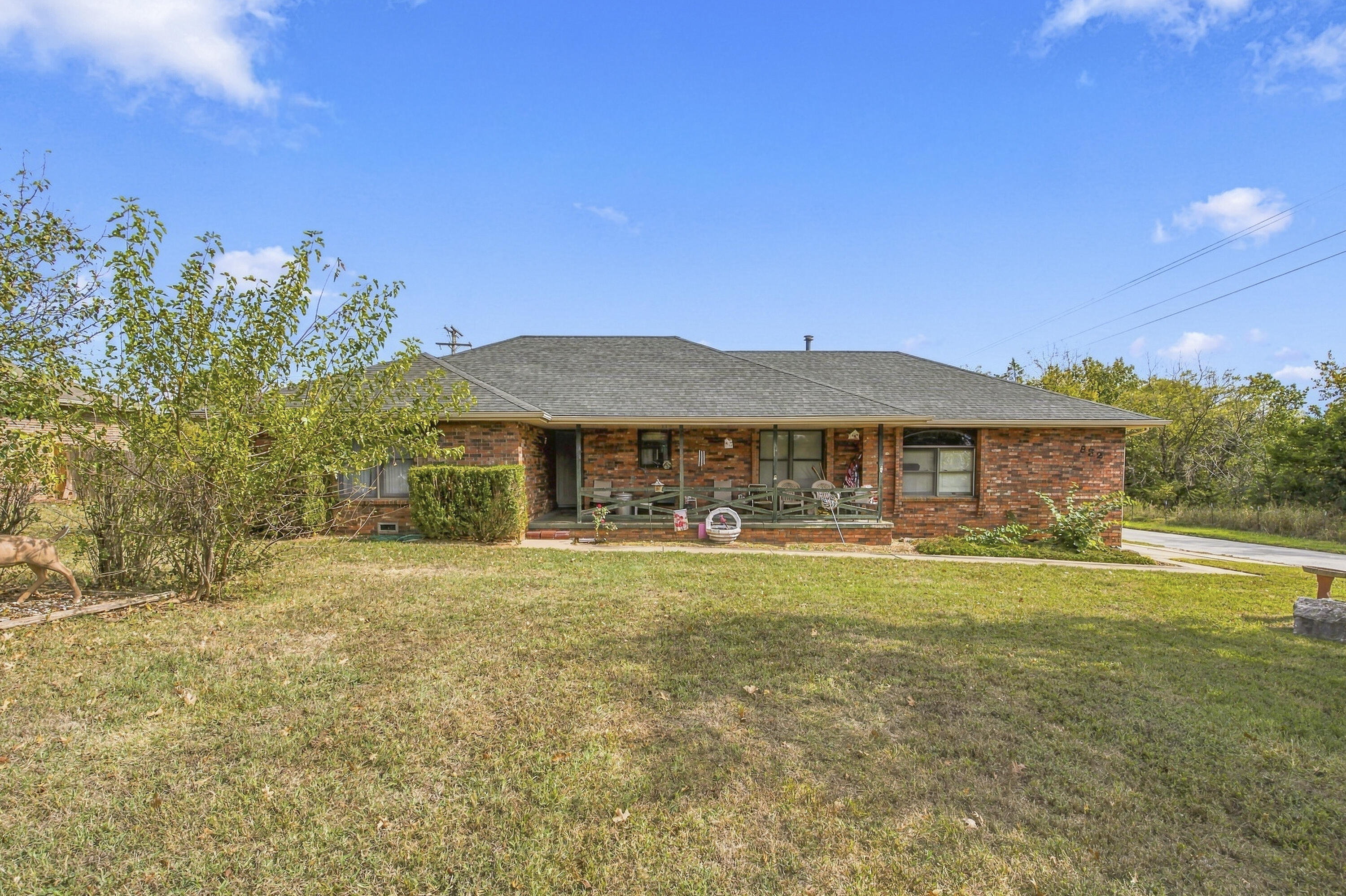 832 Barwick Place, Willard MO 65781