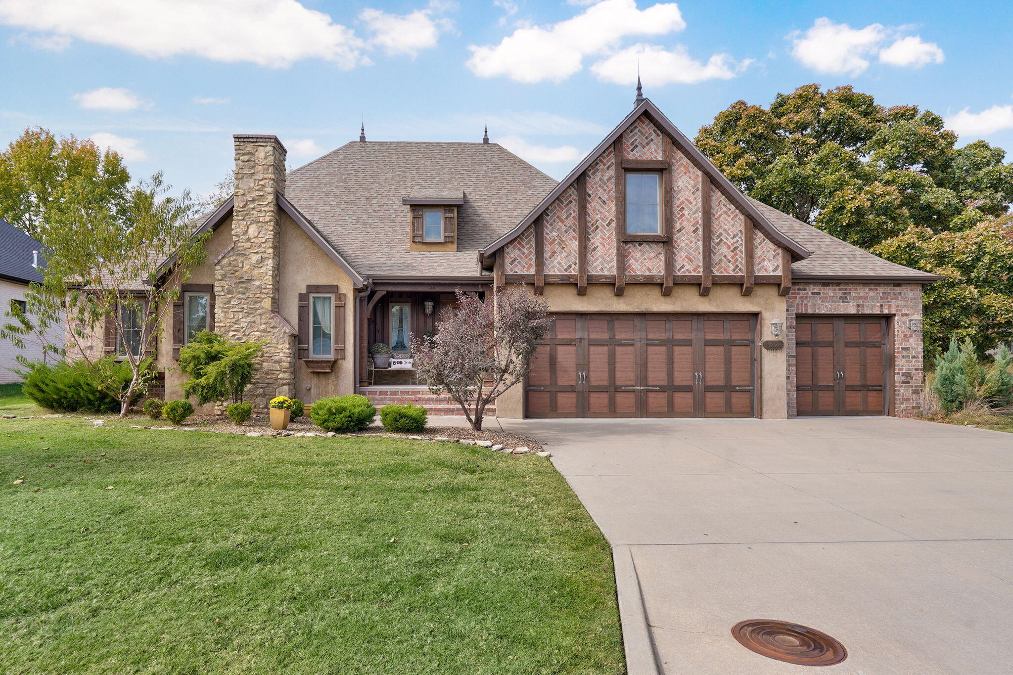 8324 Rolling Hills Drive, Nixa MO 65714
