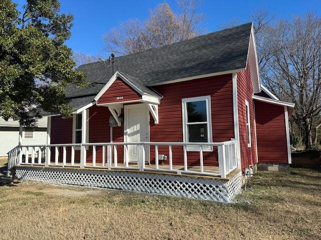 1010 N Dickerson Avenue, Springfield MO 65803