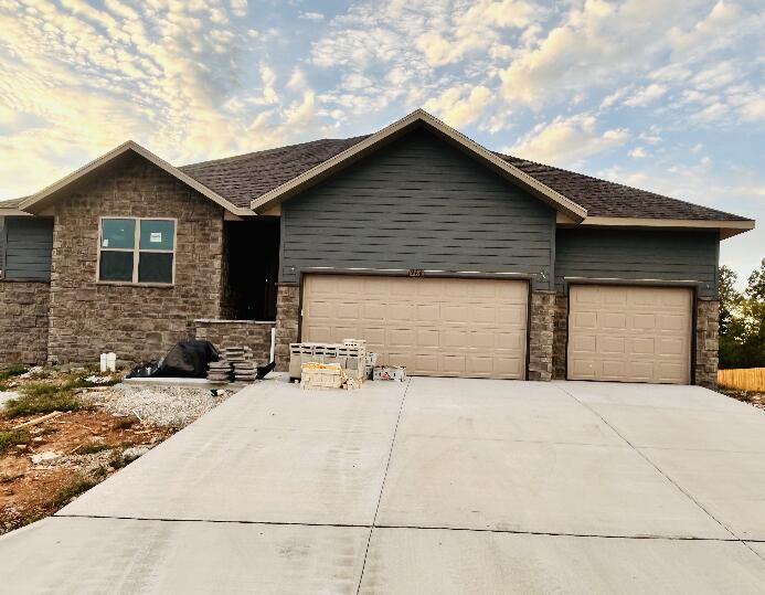 966 S Pindall Lane, Nixa MO 65714