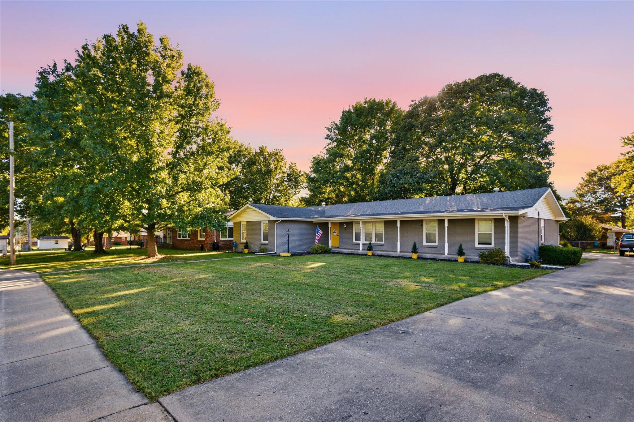 4115 S Fairway Avenue, Springfield MO 65804