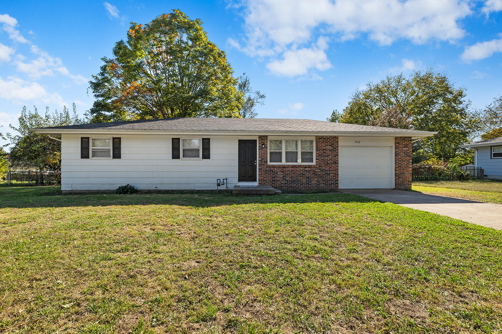 1412 E Rosewood Street, Republic MO 65738