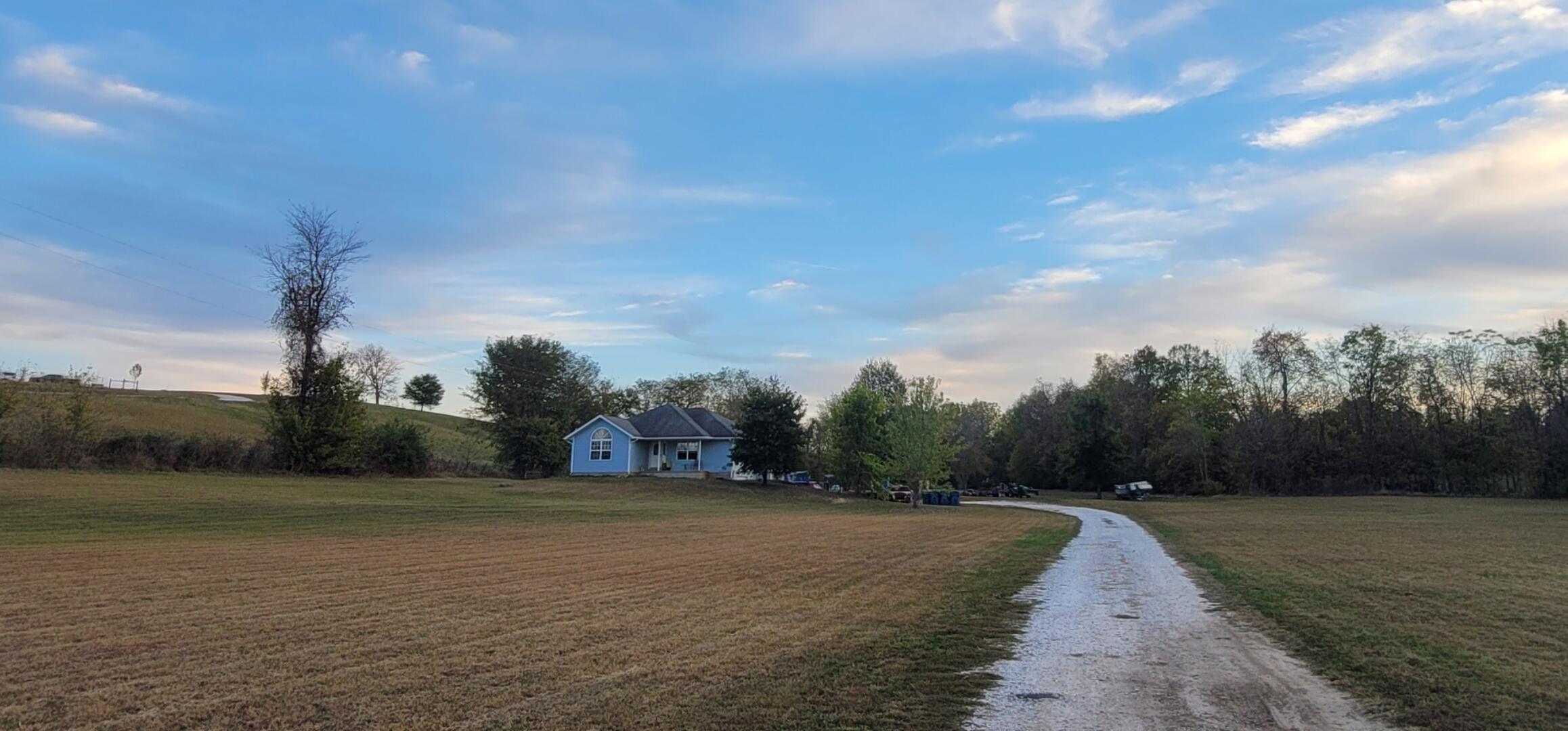 2600 Tennessee Road, Ozark MO 65721
