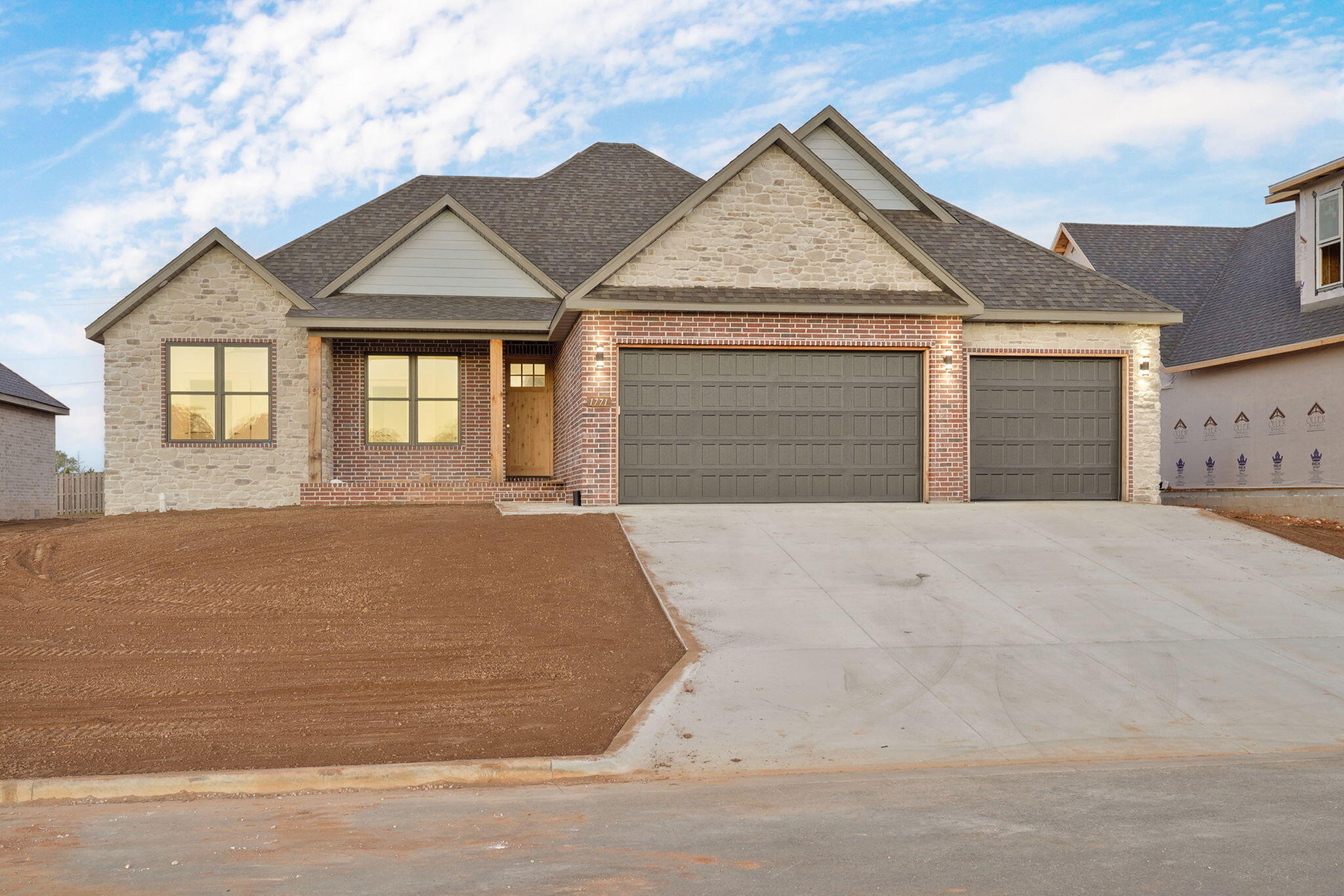 1771 S Pinecone Path, Springfield MO 65809