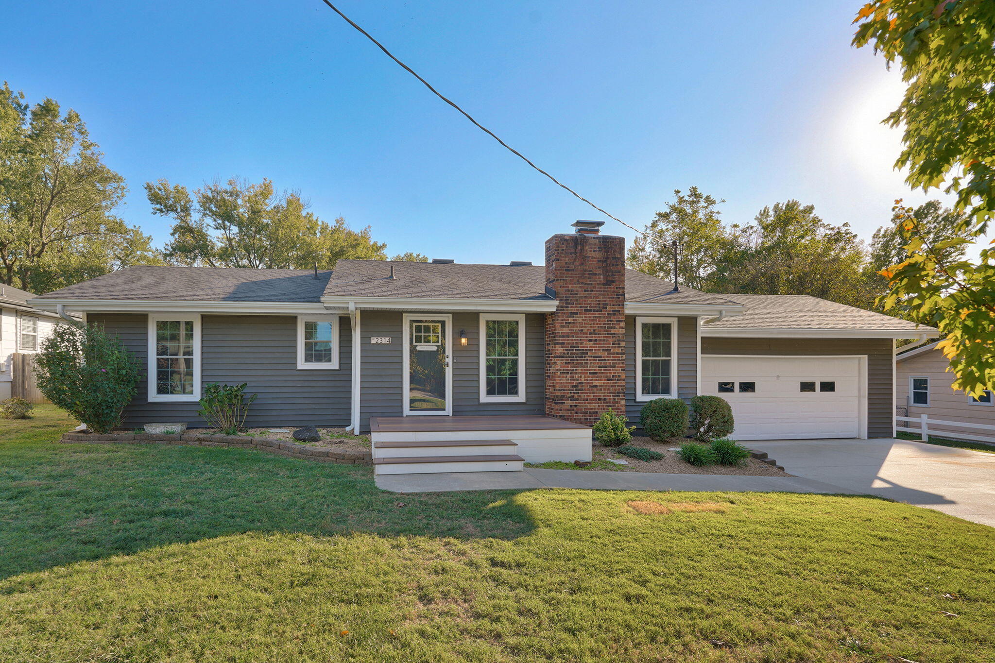 2314 E Huntington Street, Ozark MO 65721
